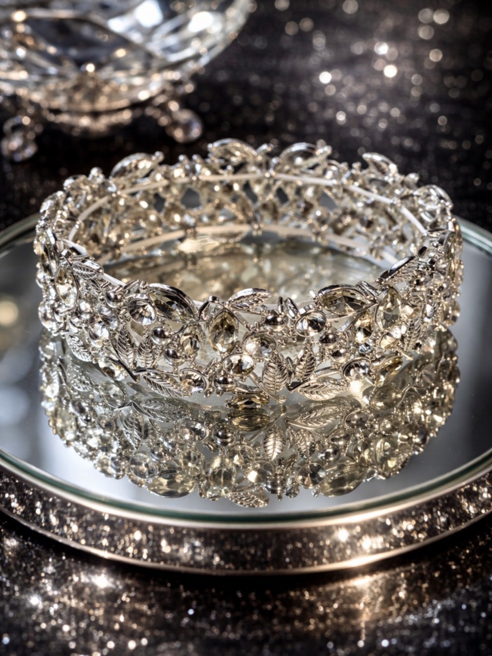 paparazzi Silver Leaf Crystal Stretch Bracelet